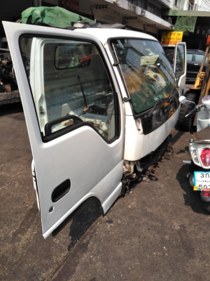 หัวเก๋งisuzu npr