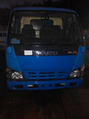 หัวเก๋ง isuzu nkr หลังคาสูง