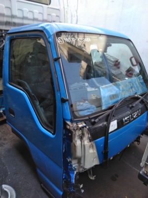 หัวเก๋ง isuzu nkr หลังคาสูง