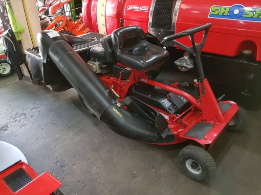 รถตัดหญ้านั่งขับ SNAPPER