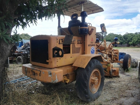 Mitsubishi/ รถเกรด 4 ล้อ เอวตรง ตามสภาพเก็บนิ๊ดเดียวก็ลุยได้