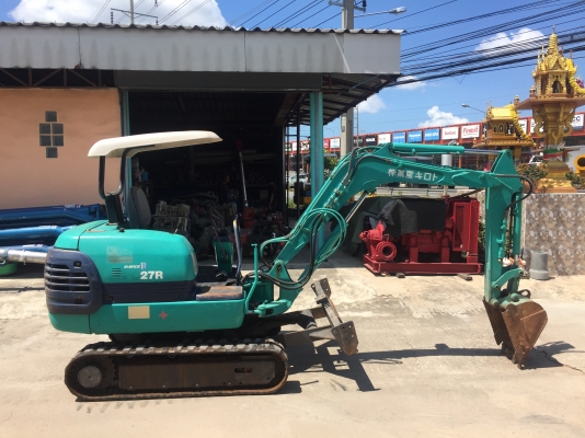 ขายรถขุดเล็กยอดนิยมโคมัสสุpc-27r8รุ่น8เท่าpc30 เก่านอกพร้อมใช้งาน