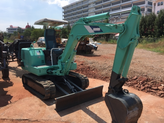 ขายรถขุดเล็กยอดนิยม โกเบโก้ SK-27เท่าpc30 เครื่องยนต์แน่นปั้มแรงระบบดีมากรถเก่านอก