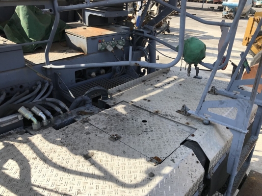 รถปูยาง Vogele S1603-1 ปี 2004 สภาพสวยมาก นำเข้าจากญี่ปุ่น