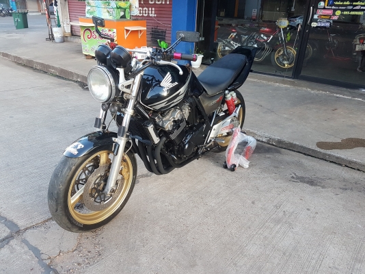 ขายแลกเทรินร์คับ HONDA CB400 TECH2 ปี2003 ท้ายแต่งเทค3 ท่อแต่ง ปั๊มบนแต่ง อินวอยส์ สรรพสามิตร ราคา 7
