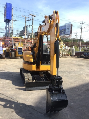 รถขุด CAT303 SR มือสอง นำเข้าจากญี่ปุ่น พร้อมใช้งาน รถขุด CAT303 SR มือสอง นำเข้าจากญี่ปุ่น พร้อมใช้งาน