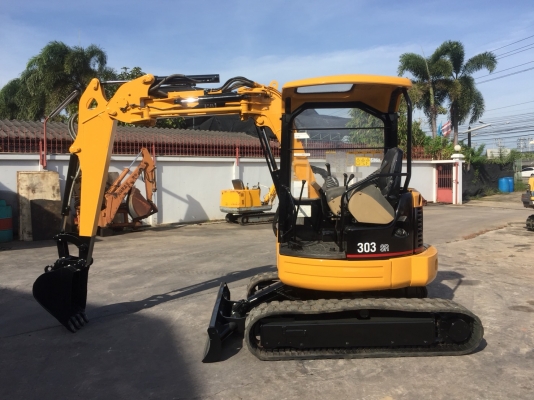 รถขุด CAT303 SR มือสอง นำเข้าจากญี่ปุ่น พร้อมใช้งาน รถขุด CAT303 SR มือสอง นำเข้าจากญี่ปุ่น พร้อมใช้งาน
