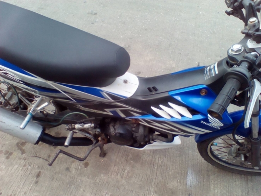็Honda nova sonic RS ปี 53มีเล่มลด 7300.-