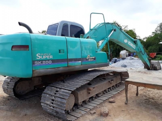 ขาย 1,350,000 KOBELCO sk 200-6 yn 10 เครื่องดี ปั้มแรง ไฟฟ้าครบ เอวแน่น ช่วงล่างหนา แอร์หนาว เอกสารแจ้งจำหน่าย รถอยู่ ชลบุรี 092-5956777 ยุ