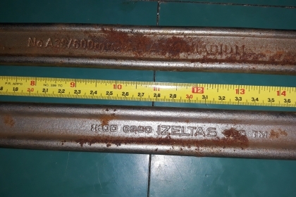 ขายเหล็กงัดยางงานเก่าเก็บตุรกี แพ็คคู่ยาว23&quot; ใหม่เก่าเก็บ