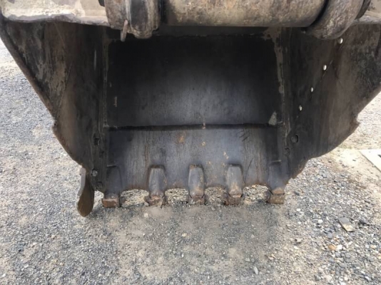 ขาย โคมัสสุ รุ่น 5 LC ขาย โคมัสสุ รุ่น 5 LC