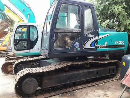 ขายจ้า..KOBELCO SK200-1 มาร์คทรี  เก่านอกแท้  8,xxx   ชั่วโมง  ตรวจเช็คระบบพร้อม ทำสีใหม่  เอกสารอินวอย ครบ  โทร 089-7462641  สุวรรณี