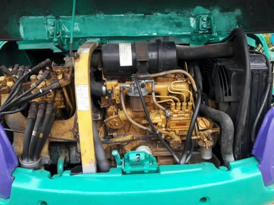 ขายจ้า KOMATSU  PC40-7 เก่านอกแท้  4,xxx ชั่วโมง  มีลายแย๊ก  สภาพสวย  พร้อมใช้ โทร 089-7462641  สุวรรณี