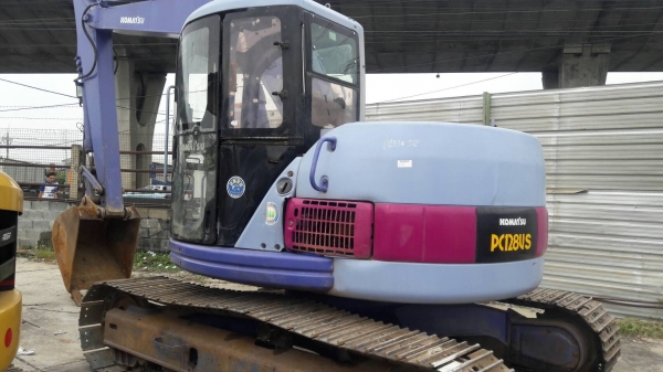 ขายรถขุดตีนตะขาบขนาดใหญ่  ยี่ห้อ KOMATSU รุ่น  PC128US-1  เก่าจาก ญี่ปุ่น  สภาพสวย ใช้งานได้เลย มีเอกสาร ขายถูก 089-2619445