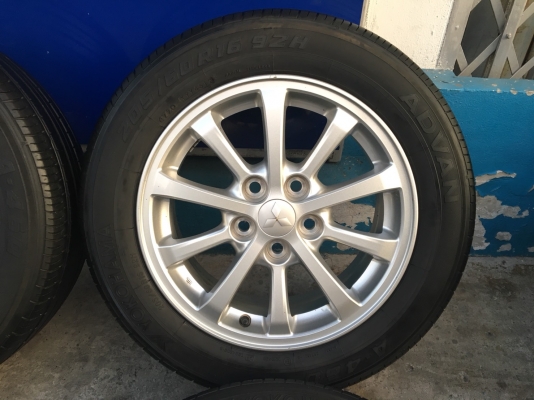 ล้อแม็ก Mitsu lancer EX ขอบ16 พร้อมยาง Yokohama 205-60-16 ปลายปี 12