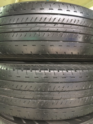 ยาง Bridgestone 215-70-15 ปี 14