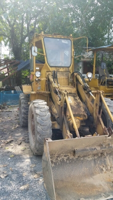รถตัก CAT 910. สนใจติดต่อ 081 - 6079515