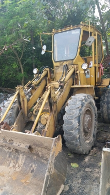 รถตัก CAT 910. สนใจติดต่อ 081 - 6079515