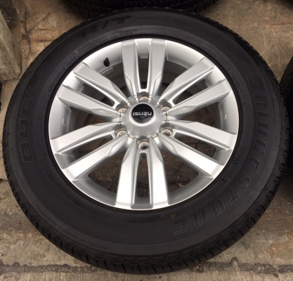 แม็กพร้อมยางป้ายแดง ISUZU MU-X 255-60-18 ปี 17 สวยกริ๊บ ดอกเต็มๆ