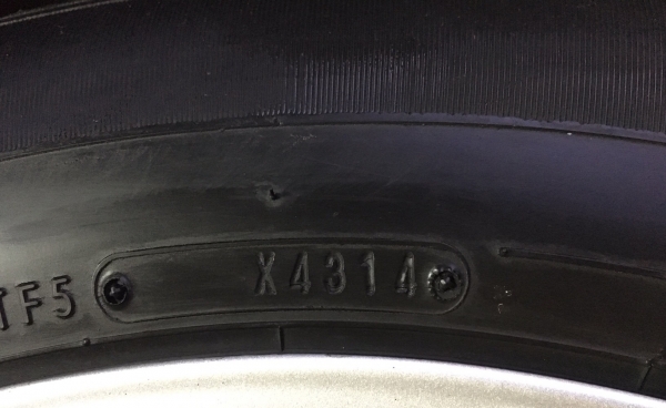 ล้อแม็ก ISUZU V-CROSS ขอบ 17 พร้อมยาง Dunlop 225-65-17 ปลายปี 14