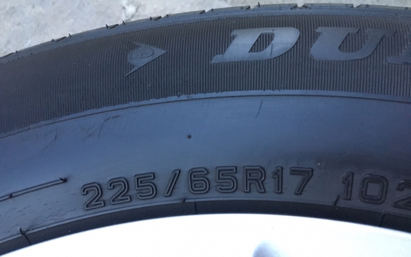 ล้อแม็ก ISUZU V-CROSS ขอบ 17 พร้อมยาง Dunlop 225-65-17 ปลายปี 14