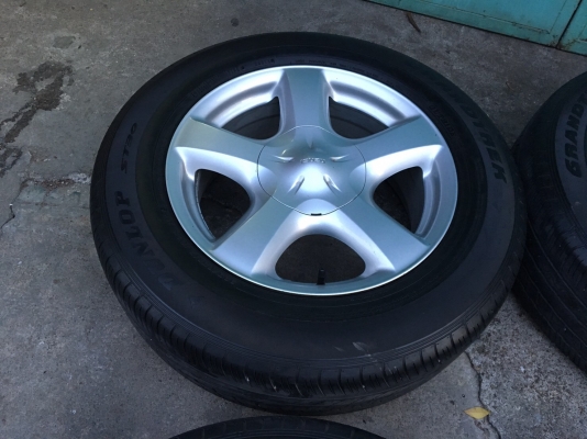 ล้อแม็ก ISUZU V-CROSS ขอบ 17 พร้อมยาง Dunlop 225-65-17 ปลายปี 14