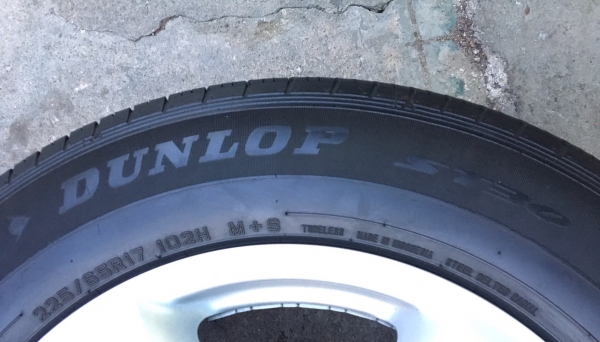 ล้อแม็ก ISUZU V-CROSS ขอบ 17 พร้อมยาง Dunlop 225-65-17 ปลายปี 14