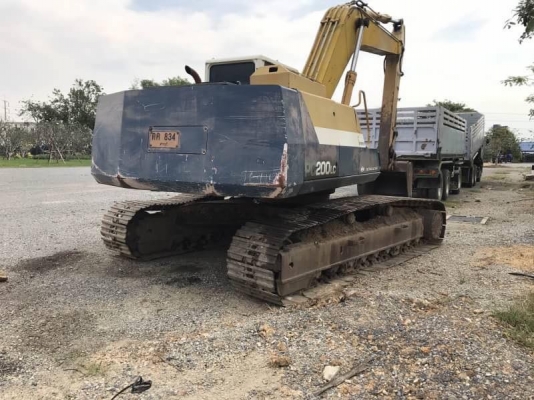 Komatsu 200 รุ่น 5 LC มีเล่มทะเบียน ช่วงล่างเต็ม เอวแน่น ไฟฟ้าครบ มีแอร์  ไม่โหลด สวยพร้อมใช้ค่ะ