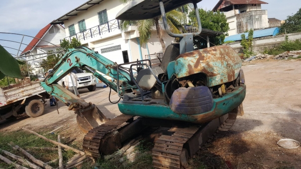 ขาย แบคโฮ KOMATSU PC40-7 เครื่องดี ช่วงล่างเต็ม มีไลน์แย็ก พร้อมหัวแย็กให้ด้วย เอกสารใบอินวอยซ์ ขาย แบคโฮ KOMATSU PC40-7 เครื่องดี ช่วงล่างเต็ม มีไลน์แย็ก พร้อมหัวแย็กให้ด้วย เอกสารใบอินวอยซ์