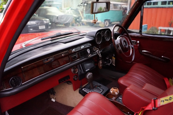 Benz 280s w108 เบนซ์ ตาตั้ง Benz 280s w108 เบนซ์ ตาตั้ง