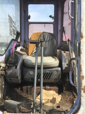 ขายรถแบคโฮ KOMATSU PC75UU-2 ราคา 250000
