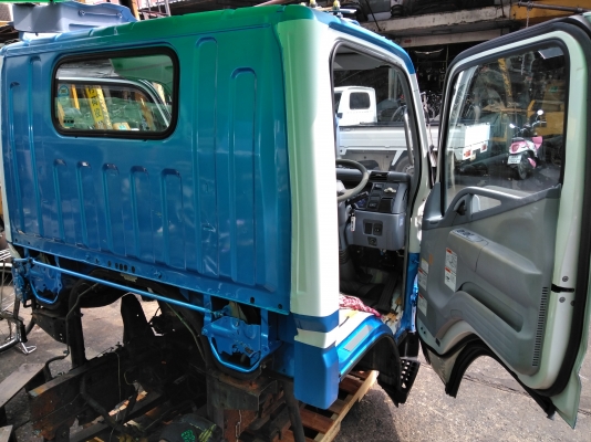 หัวเก๋ง mitsubishi guts