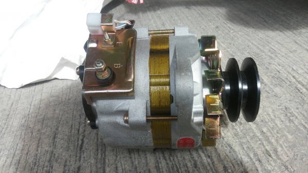 ขายไดร์ชาร์จรถบรรทุก 24 V. 65 A. ชองใหม่ยังไม่เคยใช้