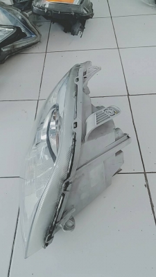 ไฟหน้า Chevrolet Aveo แท้ศูนย์ มีคู่เดียว ไฟหน้า Chevrolet Aveo แท้ศูนย์ มีคู่เดียว