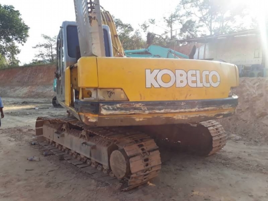 ขาย 550,000 KOBELCO sk 200-3 เครื่องดี ปั้มแรง ไฟฟ้าตัด เอวแน่น ช่วงล่างหนา แอร์หนาว เอกสารสัญญาซื้อขาย รถอยู่ ชลบุรี 090-772-3710 090-772-3708