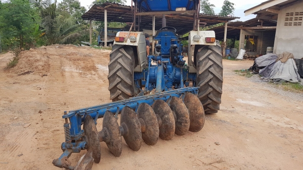 ขายด่วน!! รถไถ ฟอร์ด 6610