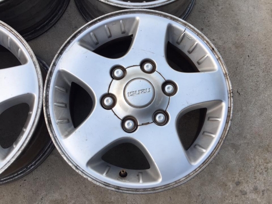 ขายล้อแม็ก ISUZU D-max ขอบ 15 4 ล้อ ราคา 2,800 บาท #ราคานี้งดต่อรองนะจ้า ขายล้อแม็ก ISUZU D-max ขอบ 15 4 ล้อ ราคา 2,800 บาท #ราคานี้งดต่อรองนะจ้า