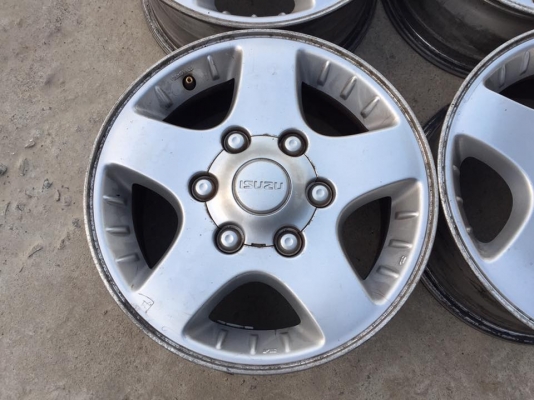 ขายล้อแม็ก ISUZU D-max ขอบ 15 4 ล้อ ราคา 2,800 บาท #ราคานี้งดต่อรองนะจ้า ขายล้อแม็ก ISUZU D-max ขอบ 15 4 ล้อ ราคา 2,800 บาท #ราคานี้งดต่อรองนะจ้า