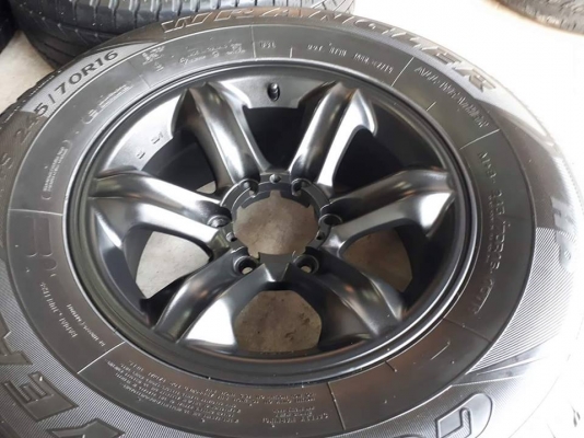 ขายแม็กพร้อมยาง IZUZU เล็บเหยี่ยว แท้ 100\% กว้าง 7" ทำสีมาอย่างเดียวยางปี2015