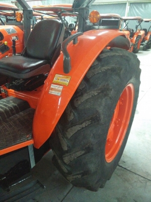 ขายแทรกเตอร์ M7040 Max สวยๆพร้อมใช้งาน ผ่อนได้มีรับประกัน 500 ชม.หรือ 9 เดือน ขายแทรกเตอร์ M7040 Max สวยๆพร้อมใช้งาน ผ่อนได้มีรับประกัน 500 ชม.หรือ 9 เดือน