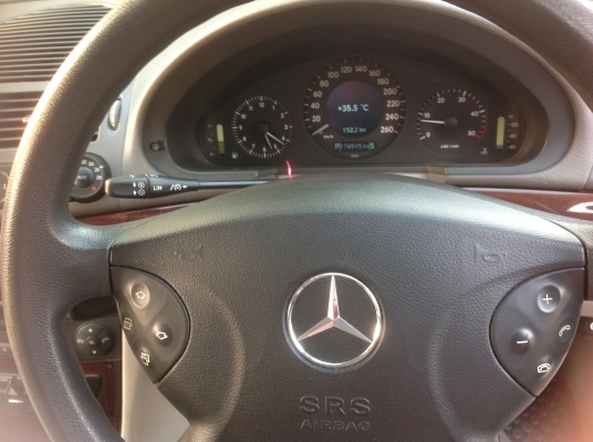 ขายBENZ E220 WDB211 CDI (ดีเซล) 2200cc เครื่องดี ประหยัดน้ำมันมากๆ รถสวยพร้อมใช้งาน