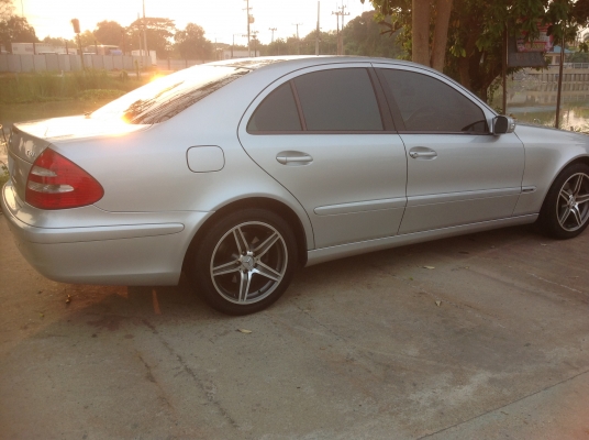 ขายBENZ E220 WDB211 CDI (ดีเซล) 2200cc เครื่องดี ประหยัดน้ำมันมากๆ รถสวยพร้อมใช้งาน