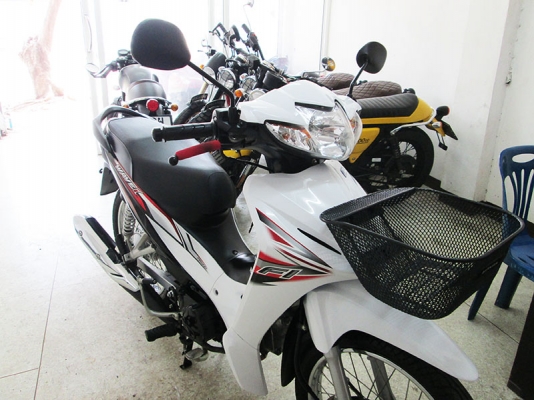 สด-ผ่อน ขาย Honda Wave 110I สตาร์ทมือ ปี 2017 ไมล์ 6628 กม รถผู้หญิงใช้
