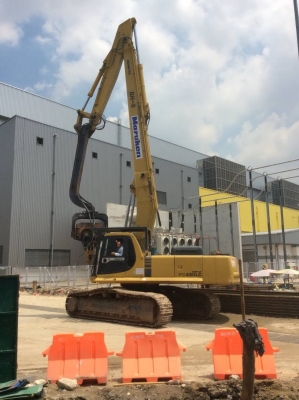 ขายรถแม็รถแม็คโครไวโบร Komatsu PC 450 LC Gen 6 ขายรถแม็รถแม็คโครไวโบร Komatsu PC 450 LC Gen 6