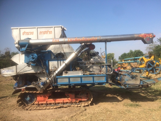 ขาย อำนวยการช่าง เครื่อง Jo8c-turbo ก้อน 12 นอก ปั้มไดกิ้น 22 รถสภาพดี พร้อมใช้งาน ราคา 780,000  โทร 091-02065555 อยากรู้รายละเอียดคันนี้ โทรมาครับ