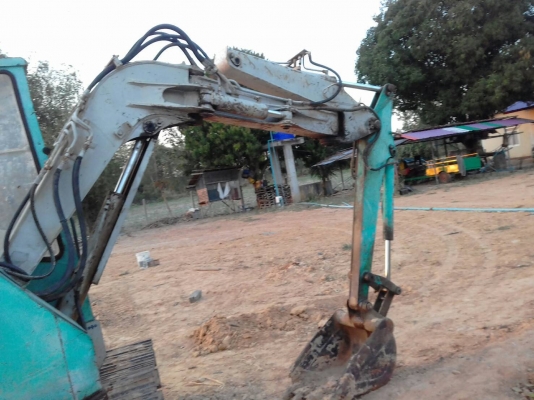 โคมัทสุPC38UU