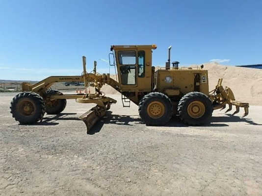 ขายรถเกรด 140G ซีเรียล 72V05,xxx เป็น Ripperหลัง สภาพดีๆ ราคาเบาๆ รถอยู่อเมริกา สั่งนำเข้าง่ายๆ 092-929-9942 ธีรเทพ