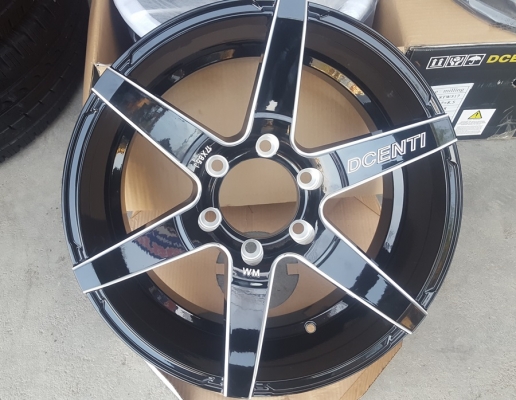 ล้อใหม่ DCENTI ขอบ17 6รู139 พร้อมยางเปอร์เช็น 4 ล้อ