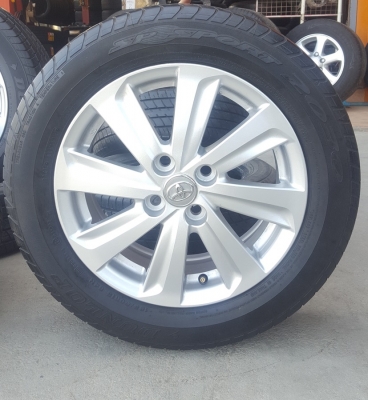 ขายล้อTOYOTA New Vios ยาง ปี16   4 ล้อ