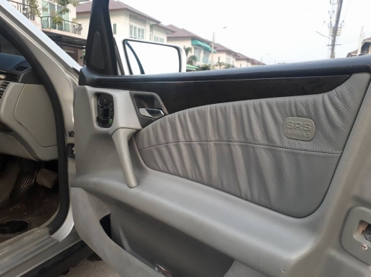 ขาย Benz w210 E230 T.0944066466